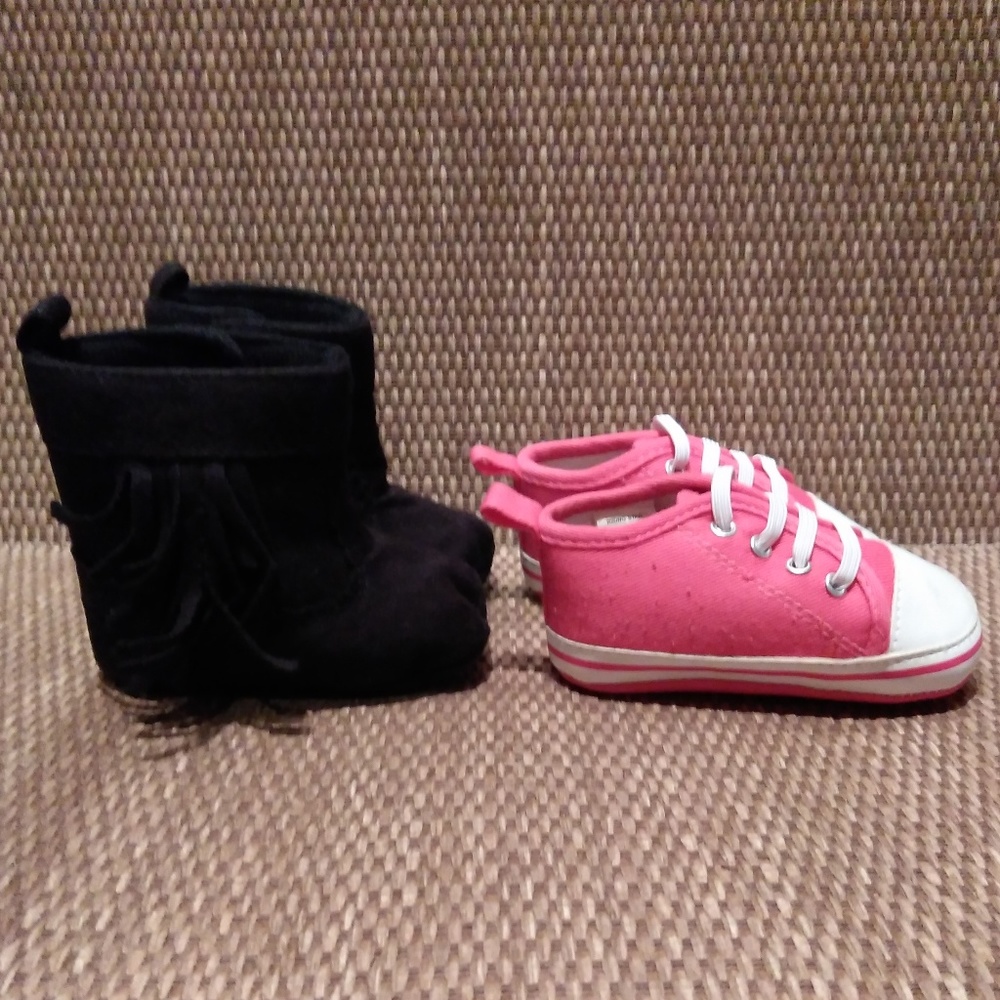 NWOT GIRL BUNDLE OF 2 - FRINGE BOOTS & SLIP ONS